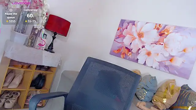 Snapshot of HugeCock_Savanna chatting on January 16, 2026, 10:47 pm HugeCock Savanna online show from January 16, 2026, 10:47 pm