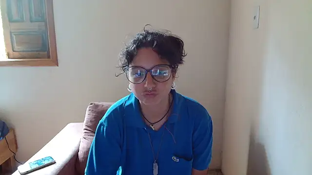 Snapshot of myamillor chatting on January 18, 2026, 2:43 pm myamillor online show from January 18, 2026, 2:43 pm