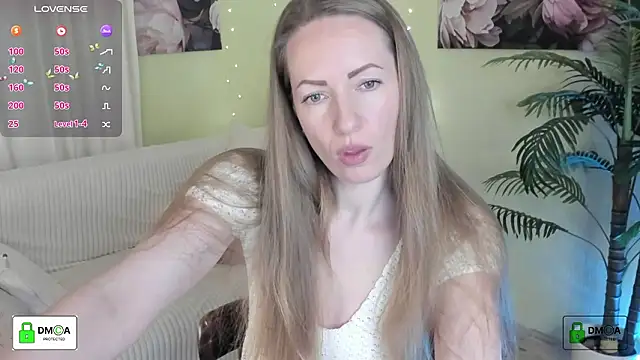 Snapshot of Queenymel chatting on February 28, 2026, 5:14 pm Queenymel online show from February 28, 2026, 5:14 pm