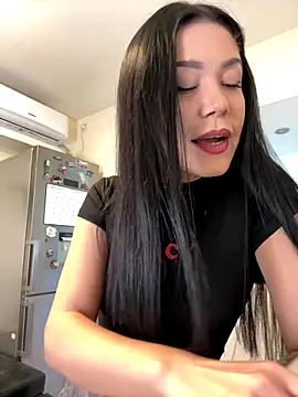 Snapshot of denise_k chatting on November 2, 2025, 12:07 pm denise k online show from November 2, 2025, 12:07 pm