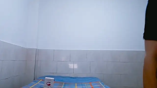 Cocain Atenea online show from April 5, 2026, 3:04 am