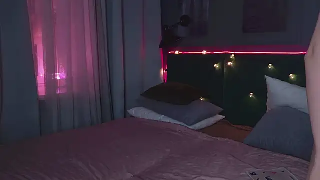 Snapshot of So_audrey chatting on December 11, 2024, 5:53 am So audrey online show from December 11, 2024, 5:53 am