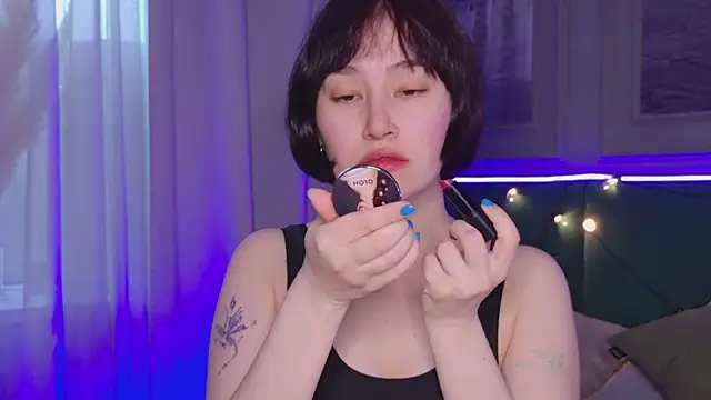 Snapshot of So_audrey chatting on February 24, 2025, 5:43 am So audrey online show from February 24, 2025, 5:43 am