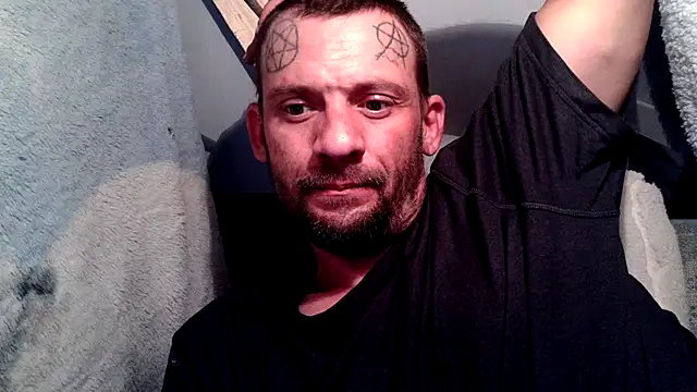 Snapshot of goodick4u28 chatting on December 14, 2025, 3:12 am goodick4u28 online show from December 14, 2025, 3:12 am