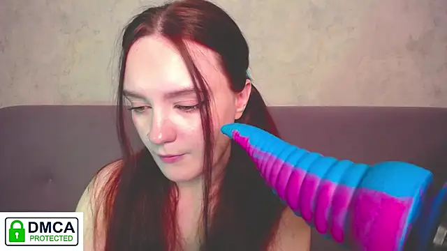 Snapshot of Alyssa___Scarlet chatting on November 25, 2025, 2:33 am Alyssa Scarlet online show from November 25, 2025, 2:33 am