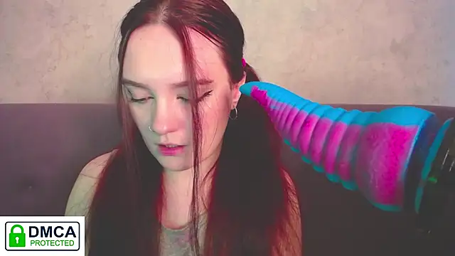 Snapshot of Alyssa___Scarlet chatting on January 14, 2026, 9:15 am Alyssa Scarlet online show from January 14, 2026, 9:15 am