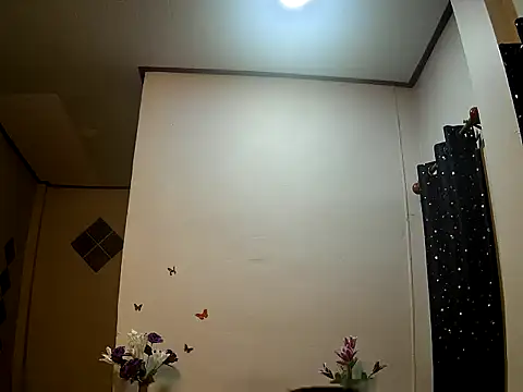 Snapshot of Jennythai123 chatting on December 19, 2024, 4:24 pm Jennythai123 online show from December 19, 2024, 4:24 pm