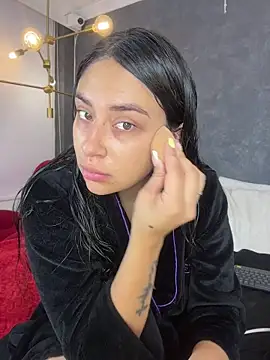 dayra angels online show from May 26, 2026, 7:10 pm