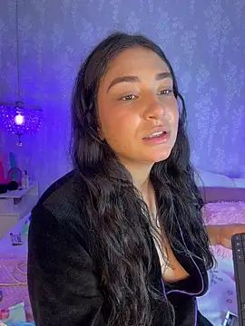 dayra angels online show from May 28, 2026, 12:08 am