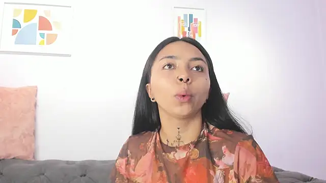Snapshot of miss_soffi_ chatting on December 23, 2024, 12:08 pm miss soffi online show from December 23, 2024, 12:08 pm