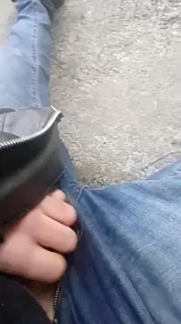 Garyonrad5 online show from November 20, 2025, 9:25 pm