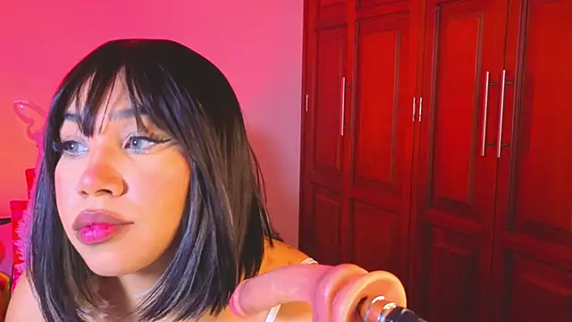 Snapshot of Olivia_ds chatting on February 18, 2026, 5:36 am Olivia ds online show from February 18, 2026, 5:36 am