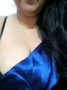 Snapshot of rekhabb123 chatting on December 13, 2025, 7:53 pm rekhabb123 online show from December 13, 2025, 7:53 pm