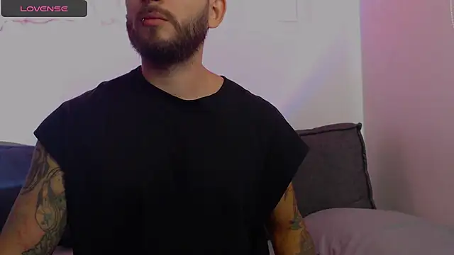 marco allison01 online show from December 18, 2024, 2:49 pm