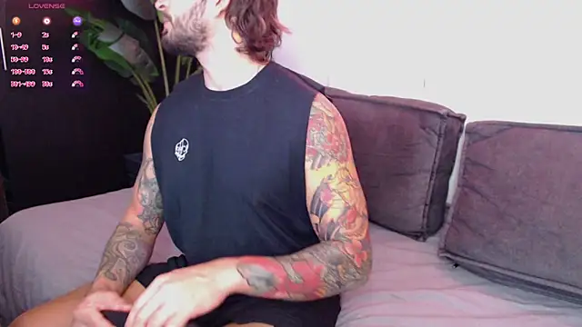 marco allison01 online show from September 24, 2025, 5:27 pm