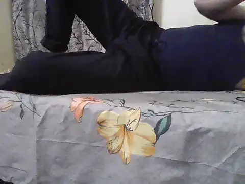 Snapshot of Desi_Rider_Aadi chatting on October 24, 2025, 4:36 pm Desi Rider Aadi online show from October 24, 2025, 4:36 pm