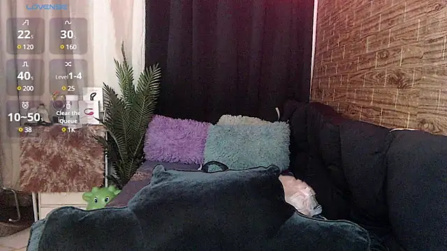 Horny Sassy online show from February 18, 2025, 2:27 pm