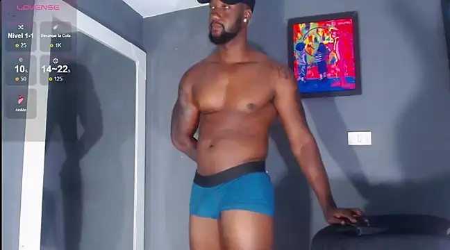 Snapshot of blackdrey18 chatting on December 20, 2024, 3:10 pm blackdrey18 online show from December 20, 2024, 3:10 pm