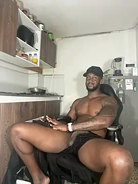 Snapshot of blackdrey18 chatting on February 5, 2025, 4:58 pm blackdrey18 online show from February 5, 2025, 4:58 pm