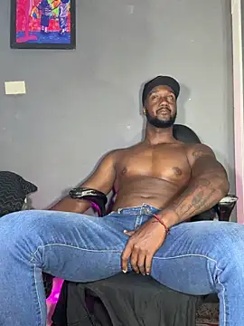 Snapshot of blackdrey18 chatting on February 9, 2025, 3:34 pm blackdrey18 online show from February 9, 2025, 3:34 pm