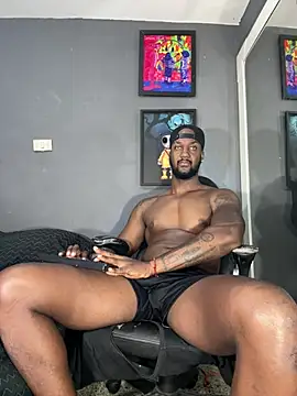 Snapshot of blackdrey18 chatting on March 13, 2025, 10:57 am blackdrey18 online show from March 13, 2025, 10:57 am