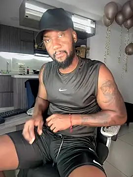 Snapshot of blackdrey18 chatting on September 18, 2025, 1:35 pm blackdrey18 online show from September 18, 2025, 1:35 pm