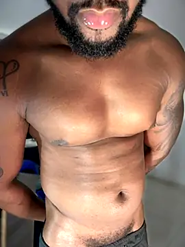 Snapshot of blackdrey18 chatting on October 15, 2025, 1:44 pm blackdrey18 online show from October 15, 2025, 1:44 pm