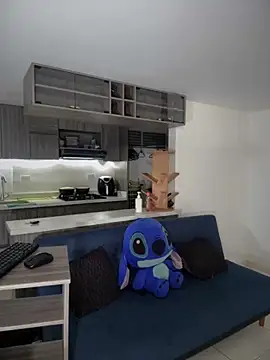 Snapshot of blackdrey18 chatting on November 7, 2025, 1:00 pm blackdrey18 online show from November 7, 2025, 1:00 pm