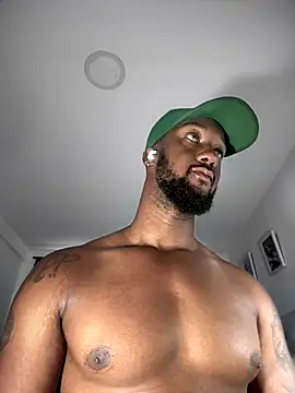 Snapshot of blackdrey18 chatting on November 23, 2025, 1:22 pm blackdrey18 online show from November 23, 2025, 1:22 pm