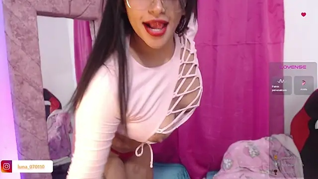 Julia 7 online show from January 31, 2025, 5:19 am