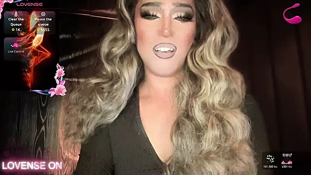 Snapshot of Lo_la_69 chatting on February 14, 2026, 8:22 am Lo la 69 online show from February 14, 2026, 8:22 am