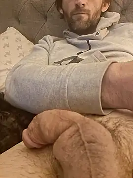 lewis7869 online show from December 19, 2025, 3:41 pm