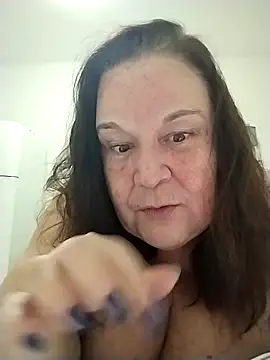 Snapshot of Yaya_Mineira chatting on October 14, 2025, 1:06 am Yaya Mineira online show from October 14, 2025, 1:06 am