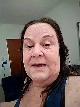 Snapshot of Yaya_Mineira chatting on November 12, 2025, 1:44 pm Yaya Mineira online show from November 12, 2025, 1:44 pm