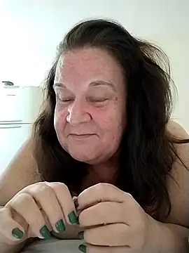 Snapshot of Yaya_Mineira chatting on November 13, 2025, 7:13 pm Yaya Mineira online show from November 13, 2025, 7:13 pm