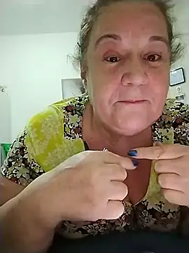 Snapshot of Yaya_Mineira chatting on November 29, 2025, 1:52 am Yaya Mineira online show from November 29, 2025, 1:52 am