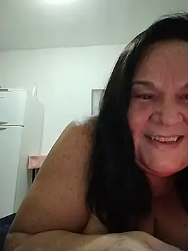 Snapshot of Yaya_Mineira chatting on March 12, 2026, 12:17 am Yaya Mineira online show from March 12, 2026, 12:17 am