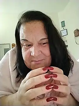 Snapshot of Yaya_Mineira chatting on May 25, 2026, 12:55 pm Yaya Mineira online show from May 25, 2026, 12:55 pm