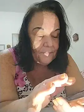 Snapshot of Yaya_Mineira chatting on May 26, 2026, 11:12 pm Yaya Mineira online show from May 26, 2026, 11:12 pm