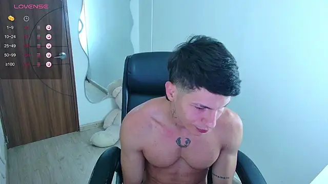 Snapshot of harrisoncuper chatting on February 17, 2026, 3:03 am harrisoncuper online show from February 17, 2026, 3:03 am