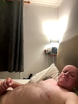 Snapshot of locallad88 chatting on October 25, 2025, 11:10 pm locallad88 online show from October 25, 2025, 11:10 pm