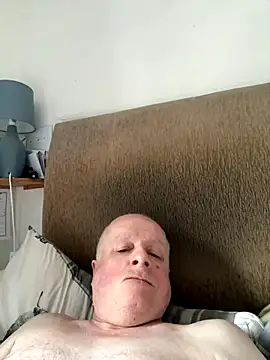 Snapshot of locallad88 chatting on November 9, 2025, 9:07 am locallad88 online show from November 9, 2025, 9:07 am