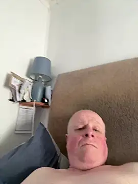 Snapshot of locallad88 chatting on February 16, 2026, 4:03 pm locallad88 online show from February 16, 2026, 4:03 pm