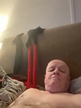 Snapshot of locallad88 chatting on March 7, 2026, 9:34 pm locallad88 online show from March 7, 2026, 9:34 pm