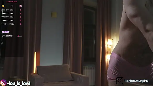 Snapshot of Louis_Karlos chatting on October 23, 2025, 3:17 am Louis Karlos online show from October 23, 2025, 3:17 am