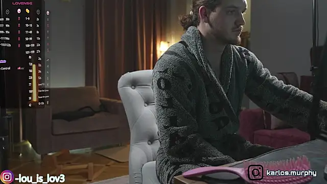 Snapshot of Louis_Karlos chatting on October 26, 2025, 3:12 am Louis Karlos online show from October 26, 2025, 3:12 am