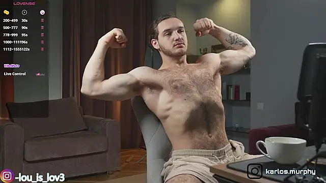 Snapshot of Louis_Karlos chatting on November 15, 2025, 5:16 am Louis Karlos online show from November 15, 2025, 5:16 am