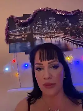 Lolaley2 online show from January 4, 2025, 4:11 pm