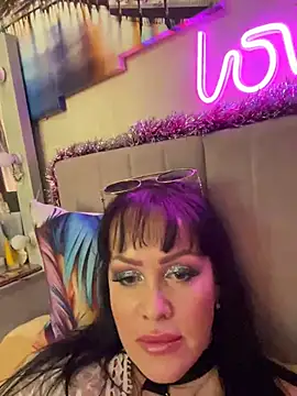 Snapshot of Lolaley2 chatting on January 19, 2026, 11:25 am Lolaley2 online show from January 19, 2026, 11:25 am