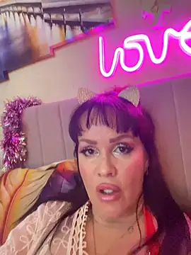 Snapshot of Lolaley2 chatting on February 21, 2026, 4:52 pm Lolaley2 online show from February 21, 2026, 4:52 pm